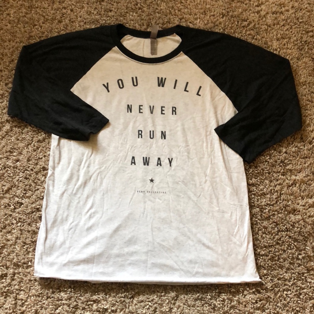 Baseball tee